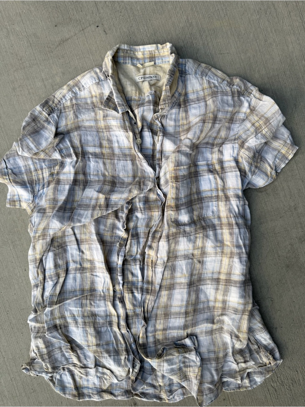 100% linen CP. Company Men's Short-Sleeve Plaid ButtonUp Shirt in Light Blue Tan